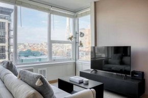 Bell Town jr 1br w rooftop deck nr top dining SEA-661